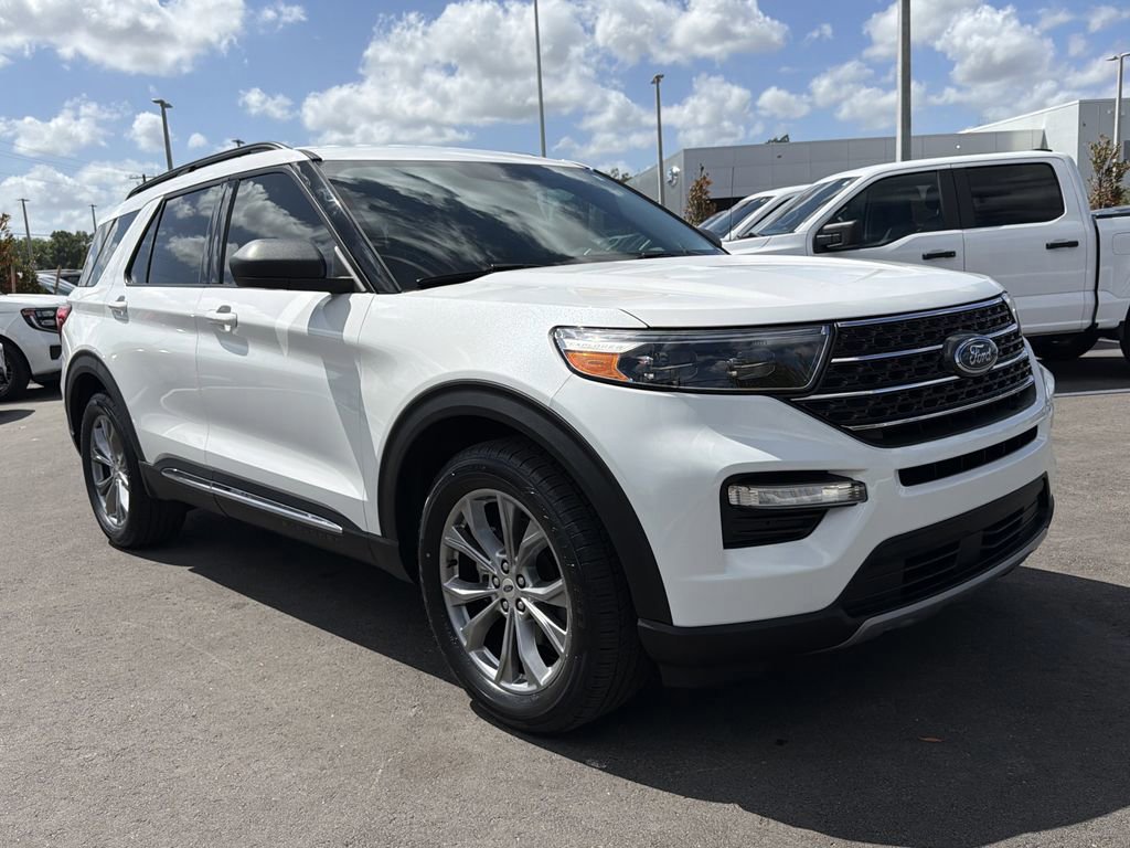 Certified 2022 Ford Explorer XLT w/ Equipment Group 202A image 2