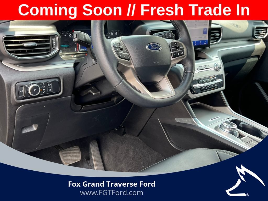 Certified 2023 Ford Explorer XLT w/ Equipment Group 202A AWD/4WD image 17