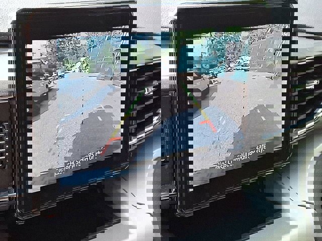 Certified 2022 Ford Explorer XLT w/ Equipment Group 202A image 20