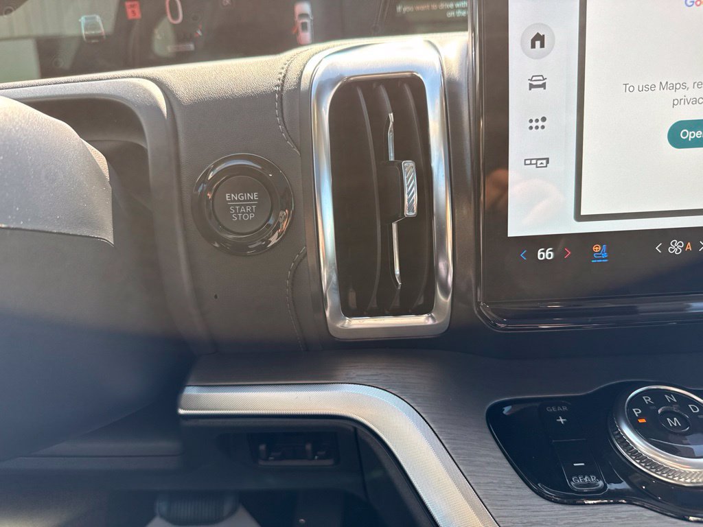 Certified 2025 Ford Expedition Platinum AWD/4WD image 30
