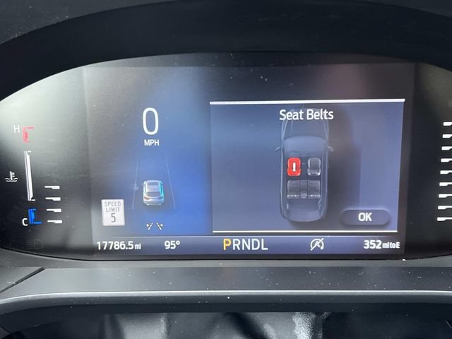Certified 2024 Ford Escape ST-Line w/ Tech Pack #1 AWD/4WD image 21
