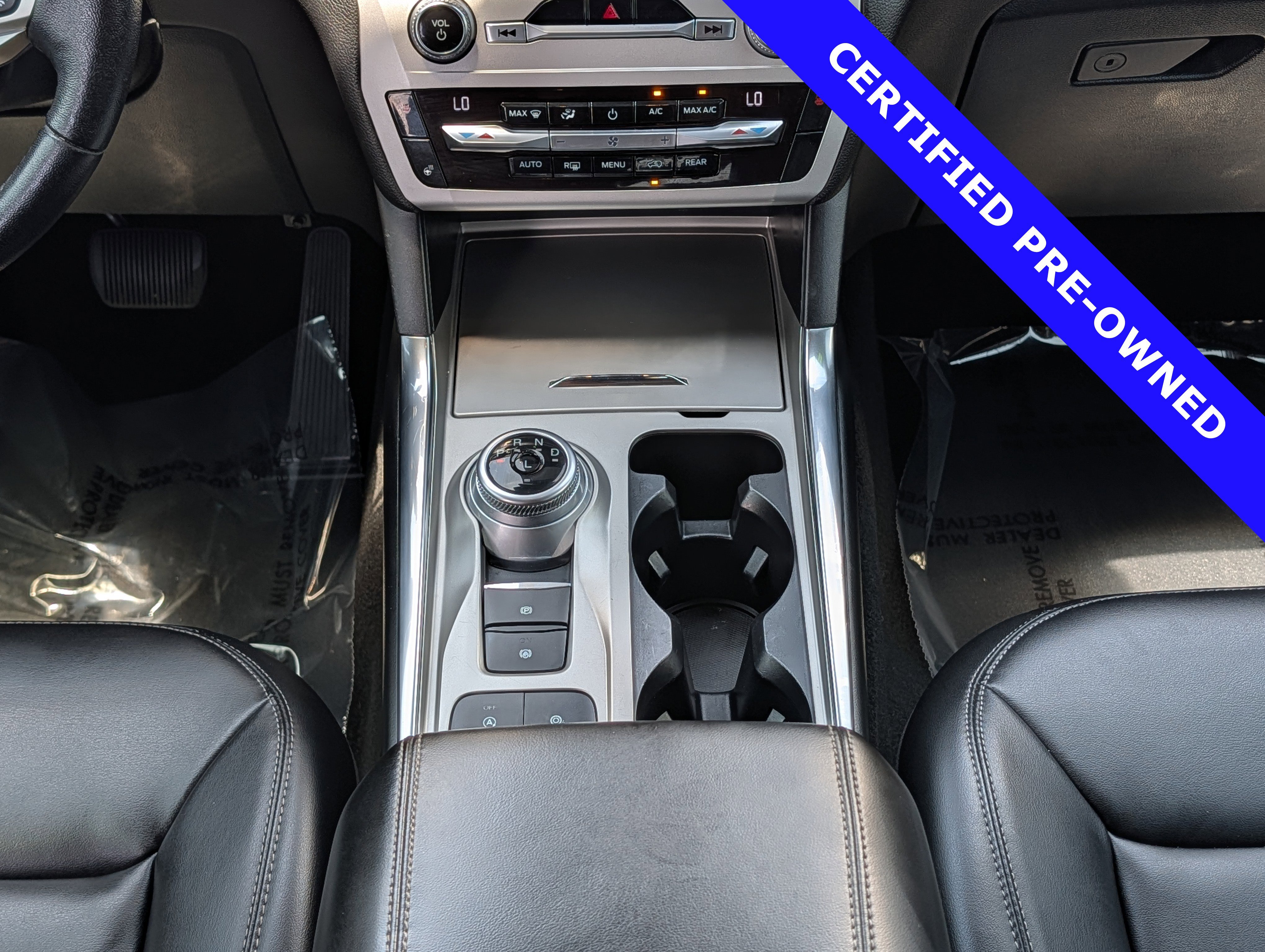 Certified 2021 Ford Explorer XLT w/ Equipment Group 202A RWD image 20