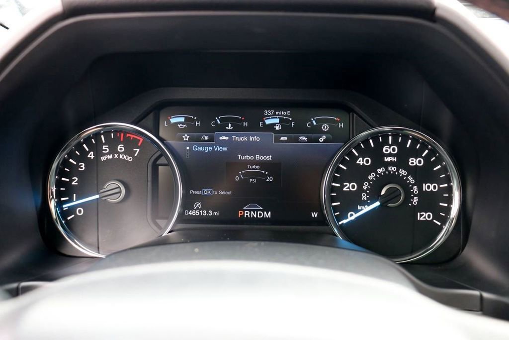 Certified 2018 Ford F150 Platinum w/ Equipment Group 701A Luxury image 19