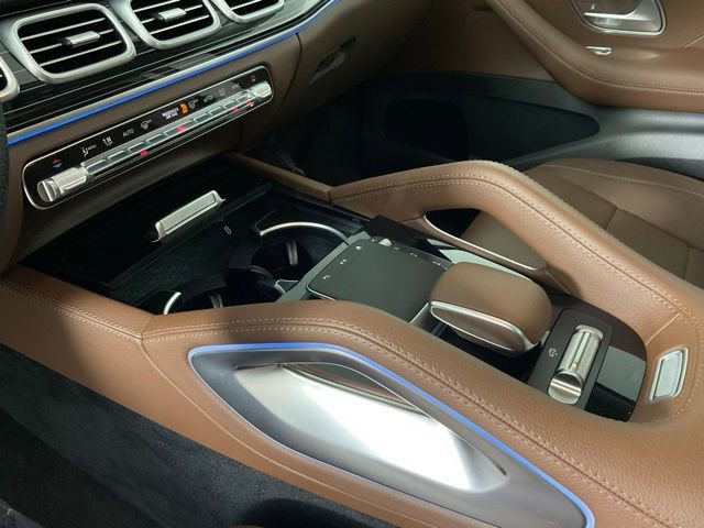 Used 2025 Mercedes-Benz GLS 450 4MATIC image 21