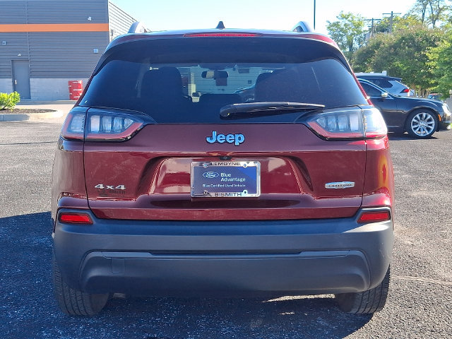 Used 2019 Jeep Cherokee Latitude Plus w/ Cold Weather Group AWD/4WD image 5