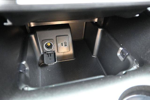 Certified 2025 Ford Explorer ST AWD/4WD image 40