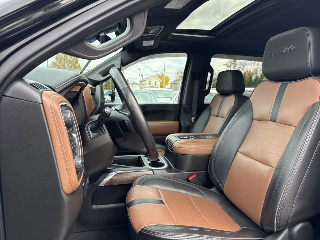 Used 2021 Chevrolet Silverado 3500 High Country w/ Z71 Off-Road Package image 16