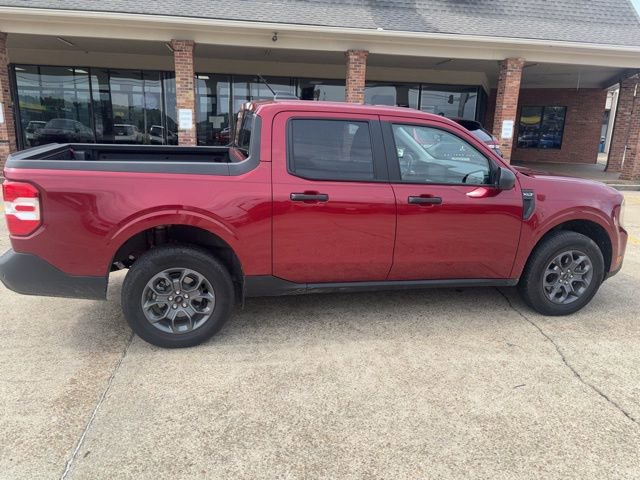 Certified 2025 Ford Maverick XLT w/ 4K Tow Package AWD/4WD image 6