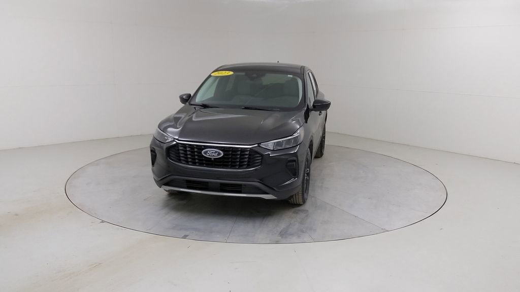 Certified 2023 Ford Escape Active w/ Tech Pack #2 image 8