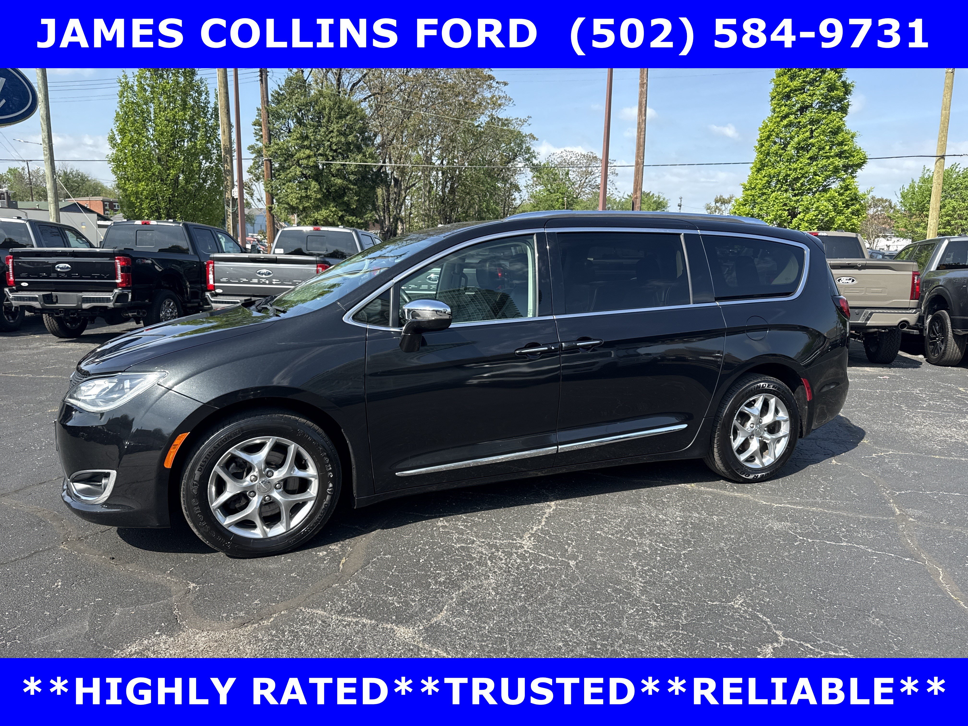 Used 2018 Chrysler Pacifica Limited FWD image 10