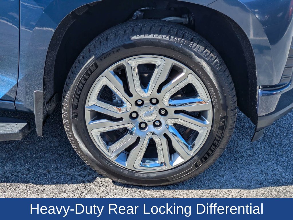 Used 2019 Chevrolet Silverado 1500 High Country w/ High Country Premium Package AWD/4WD image 12