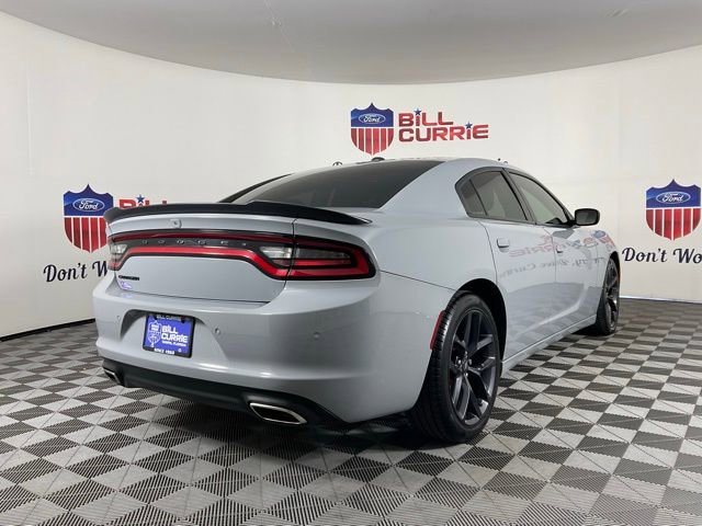 Used 2021 Dodge Charger SXT w/ Blacktop Package image 3