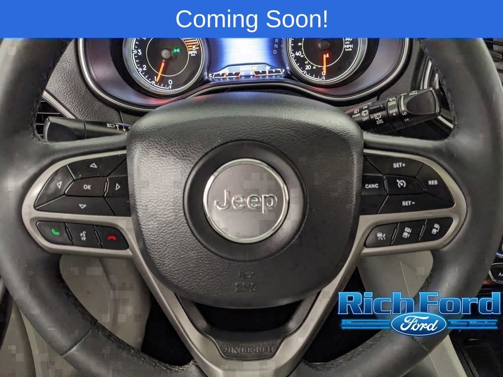 Used 2021 Jeep Cherokee Limited w/ Elite Package FWD image 12
