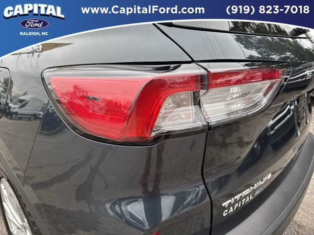 Certified 2022 Ford Escape Titanium w/ Titanium Elite Package image 15