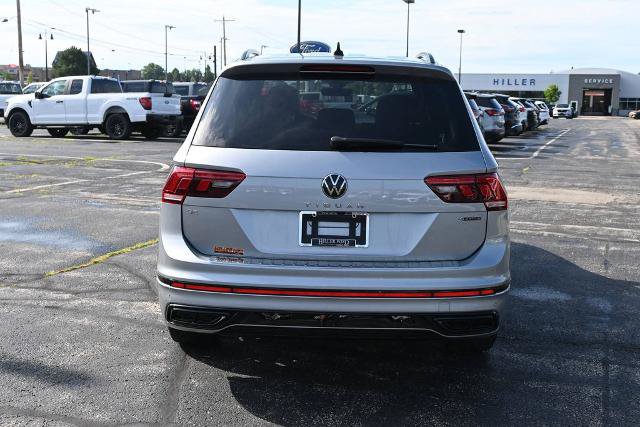 Used 2022 Volkswagen Tiguan SE R-Line AWD/4WD image 10