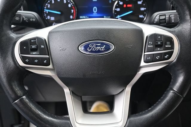 Certified 2023 Ford Explorer XLT w/ Equipment Group 202A AWD/4WD image 10