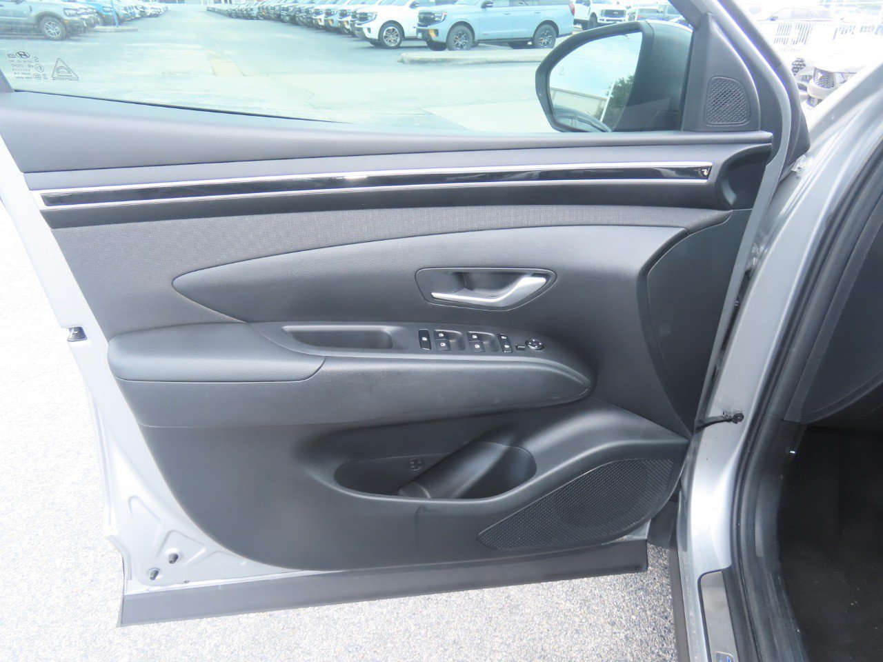 Used 2024 Hyundai Tucson SEL w/ Convenience Package FWD image 25
