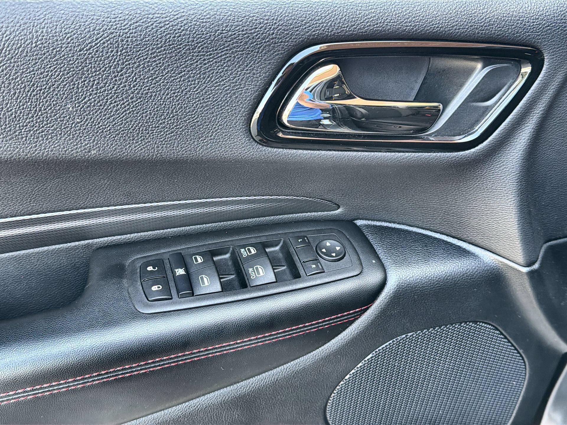 Used 2025 Dodge Durango GT AWD/4WD image 13
