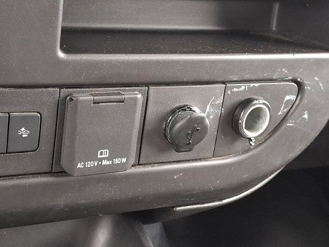 Used 2021 GMC Savana 3500 w/ Power Convenience Package RWD image 19