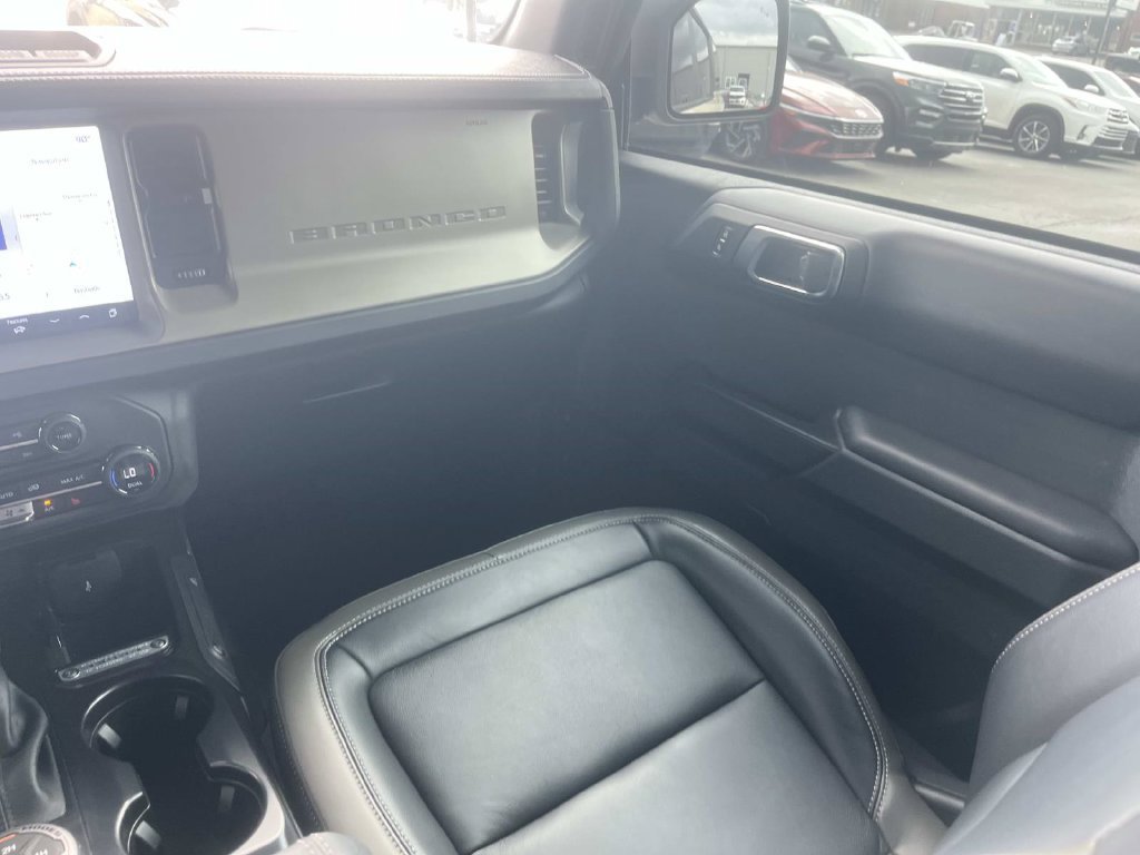 Certified 2025 Ford Bronco Outer Banks AWD/4WD image 16