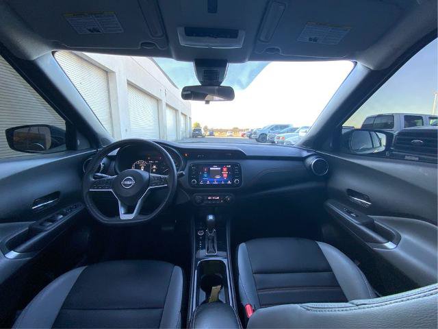 Used 2023 Nissan Kicks SR w/ SR Premium Package FWD image 24