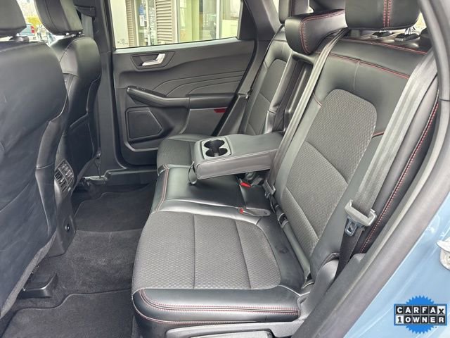 Certified 2025 Ford Escape ST-Line Select AWD/4WD image 41