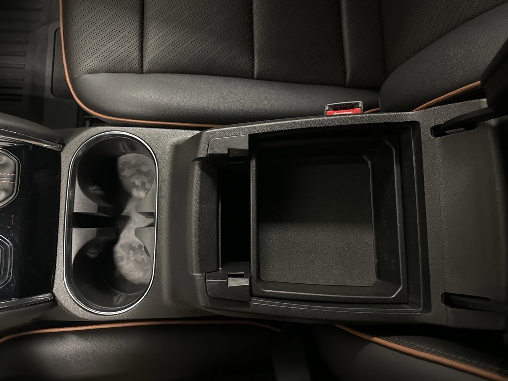 Used 2023 GMC Canyon AT4 w/ AT4 Premium Package image 43