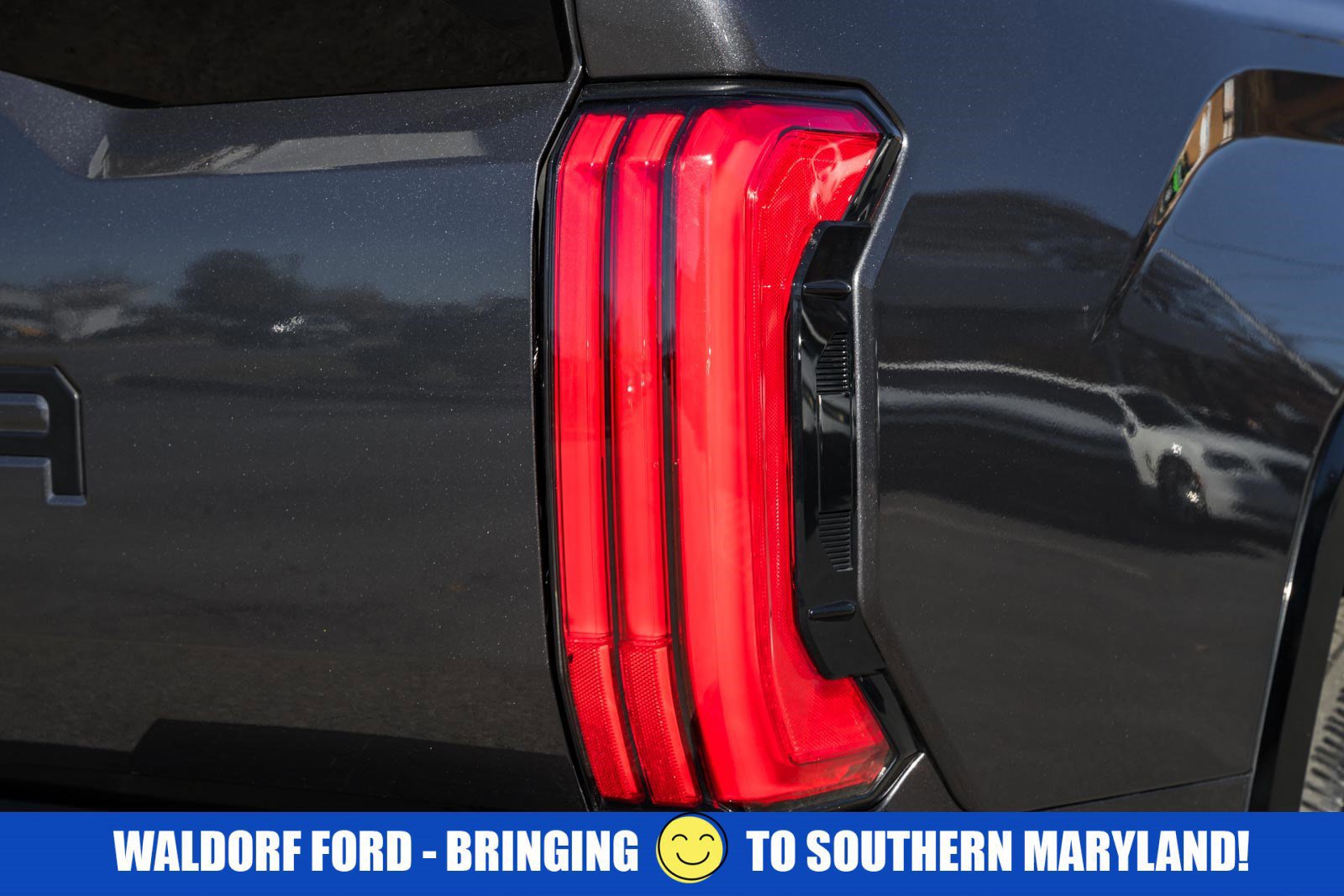 Used 2023 Toyota Tundra Platinum image 7