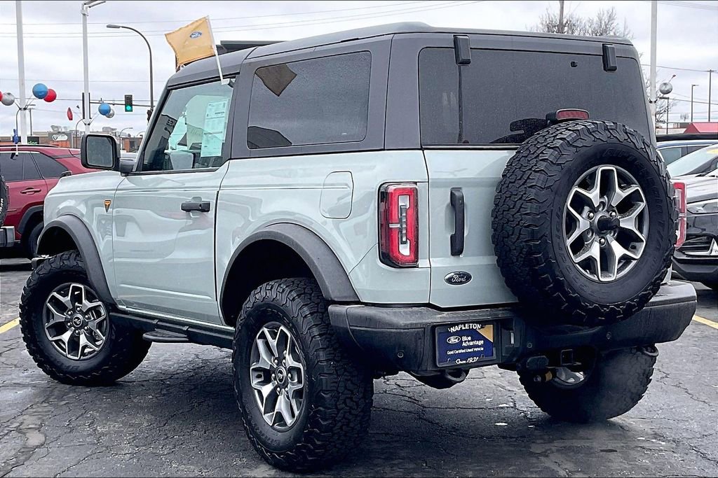 Certified 2024 Ford Bronco Badlands image 9