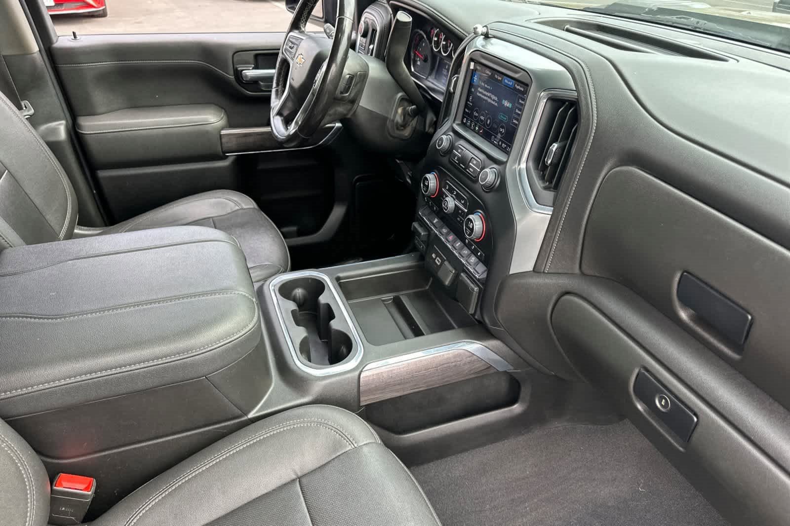 Used 2023 Chevrolet Silverado 2500 LTZ w/ LTZ Convenience Package image 16