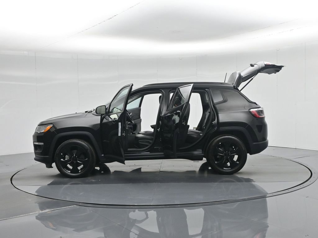 Used 2021 Jeep Compass Latitude image 38