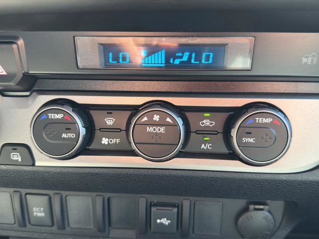Used 2021 Toyota Tacoma SR AWD/4WD image 25