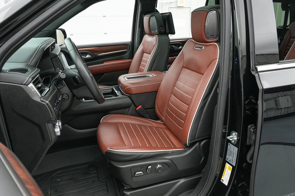 Used 2024 GMC Yukon Denali Ultimate image 12