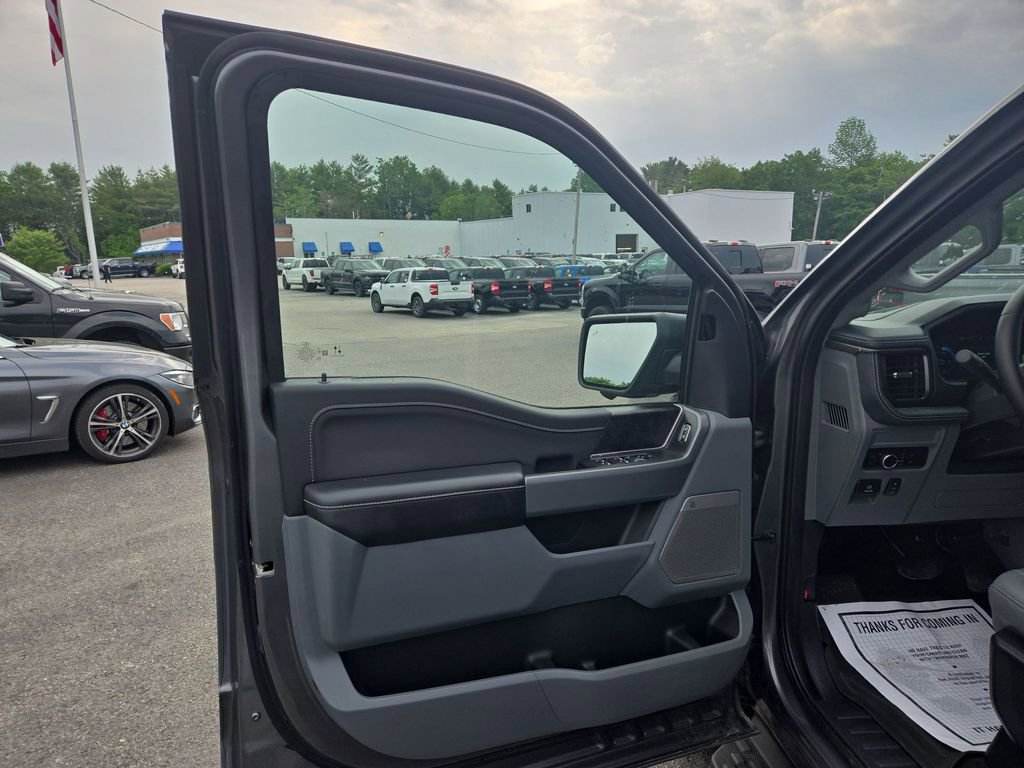 Certified 2025 Ford F150 Lightning Flash AWD/4WD image 5