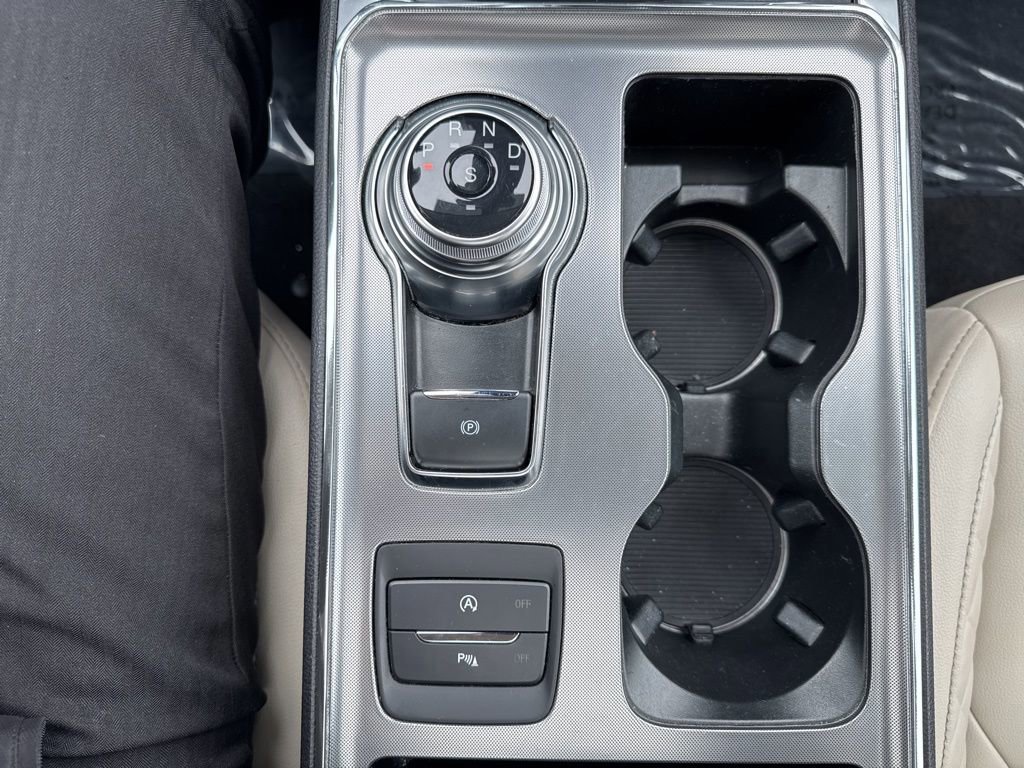 Certified 2023 Ford Edge Titanium image 29