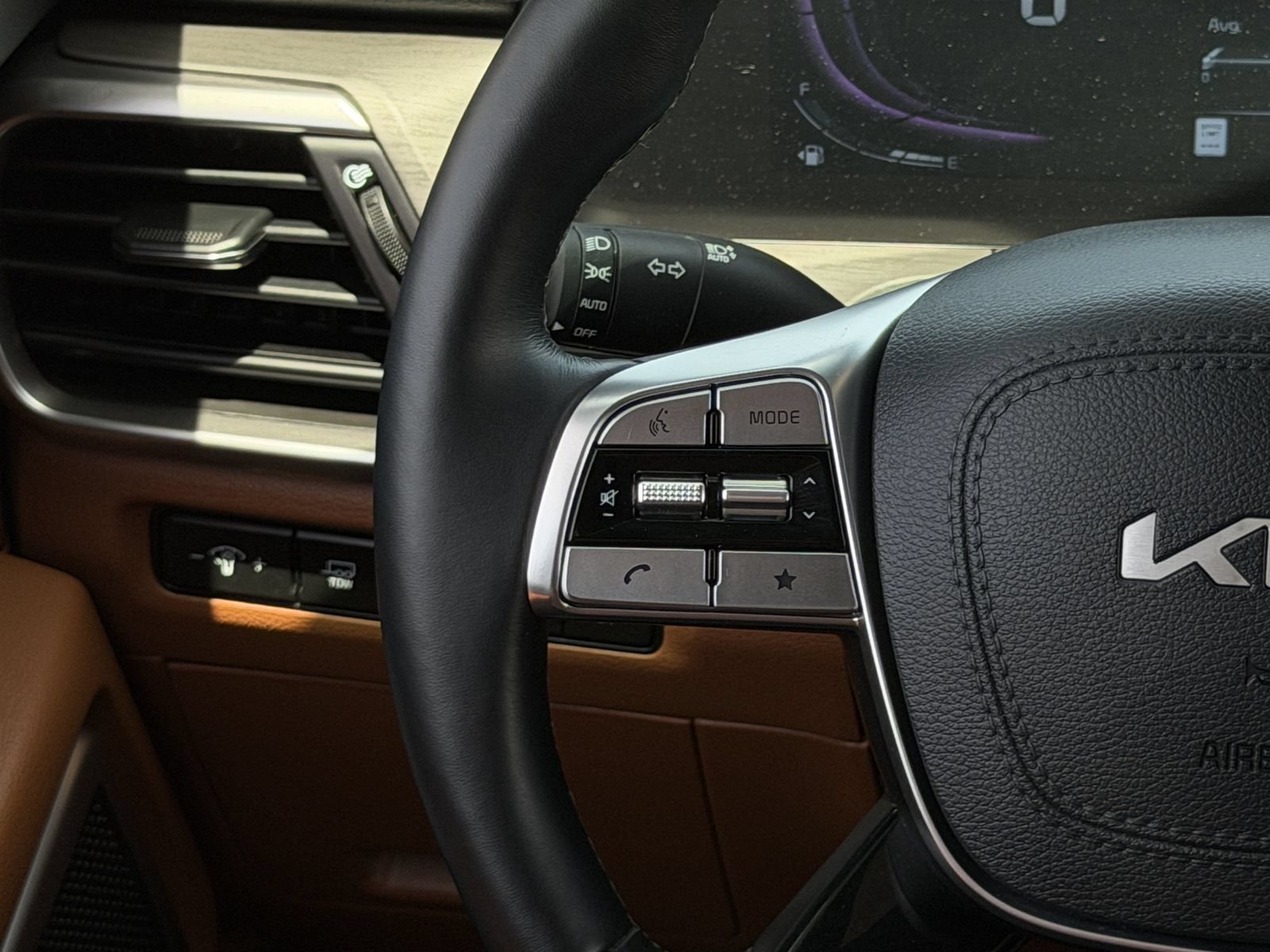 Used 2025 Kia Telluride EX X-Line AWD/4WD image 15