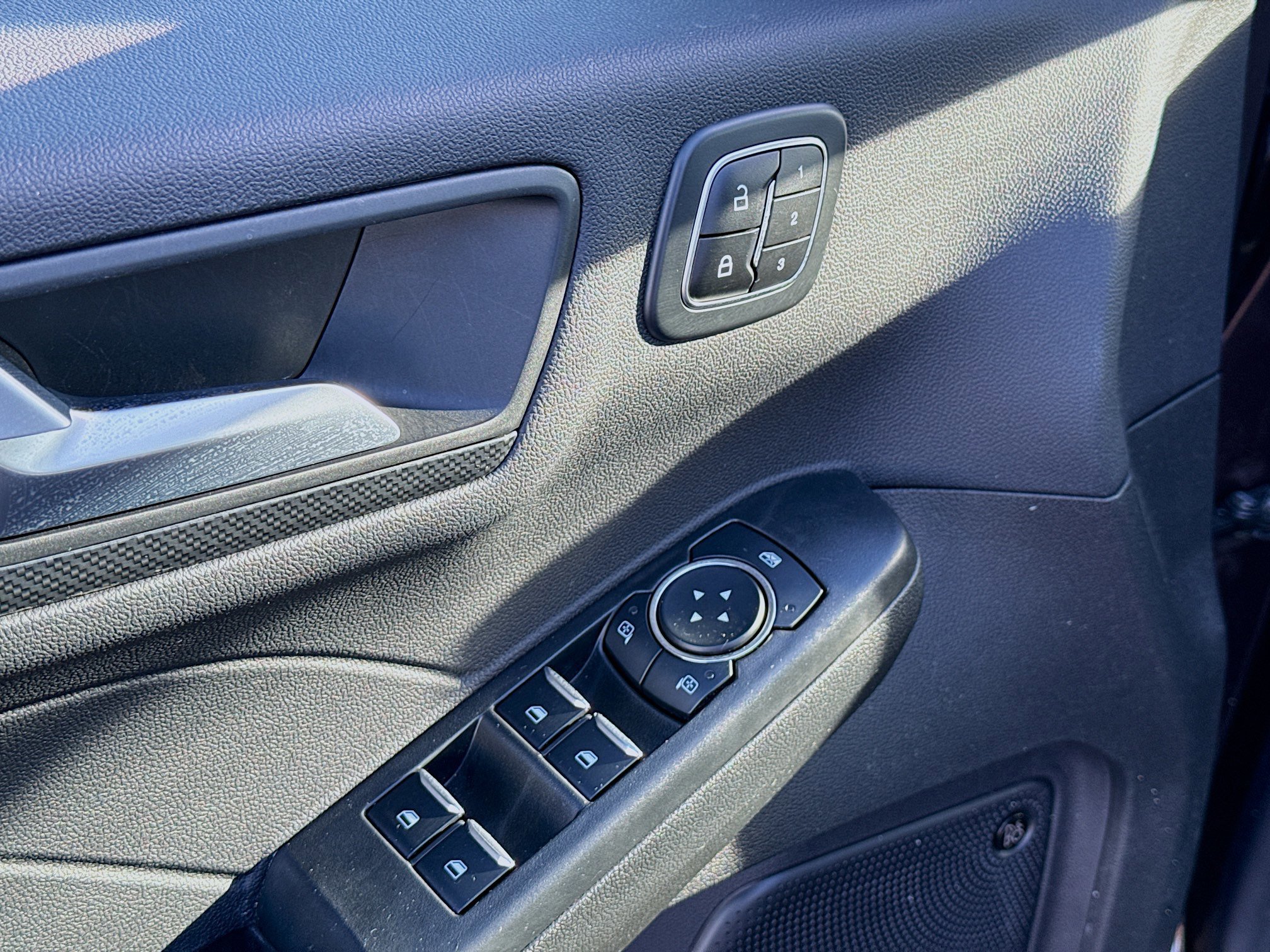 Certified 2023 Ford Escape ST-Line Select w/ Tech Pack #2 image 11