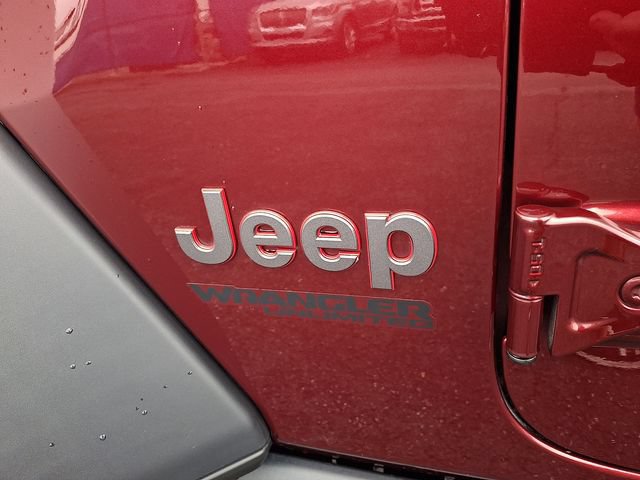 Used 2021 Jeep Wrangler Unlimited Rubicon AWD/4WD image 36