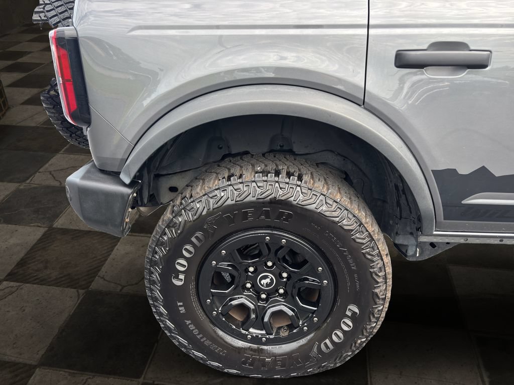 Certified 2022 Ford Bronco Wildtrak AWD/4WD image 8