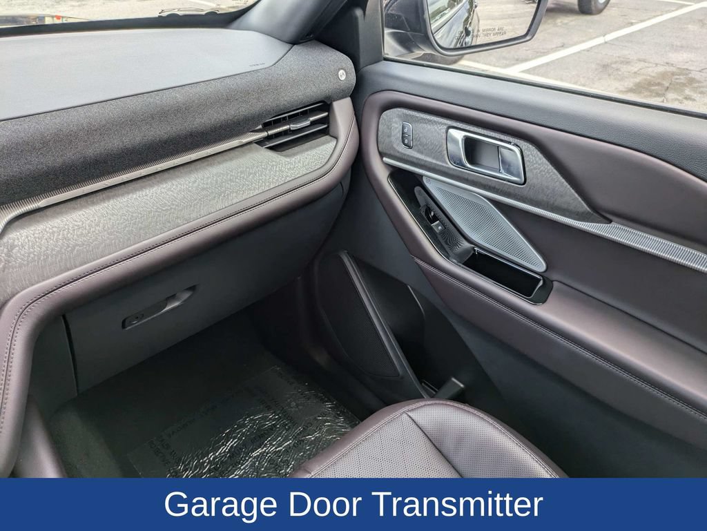 Certified 2026 Ford Explorer Platinum RWD image 20