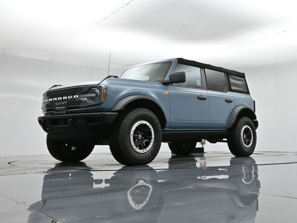 Certified 2021 Ford Bronco Badlands w/ Sasquatch Package image 48