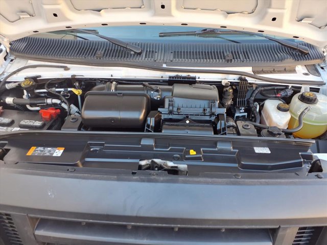 Certified 2022 Ford E-350 and Econoline 350 Super Duty image 25