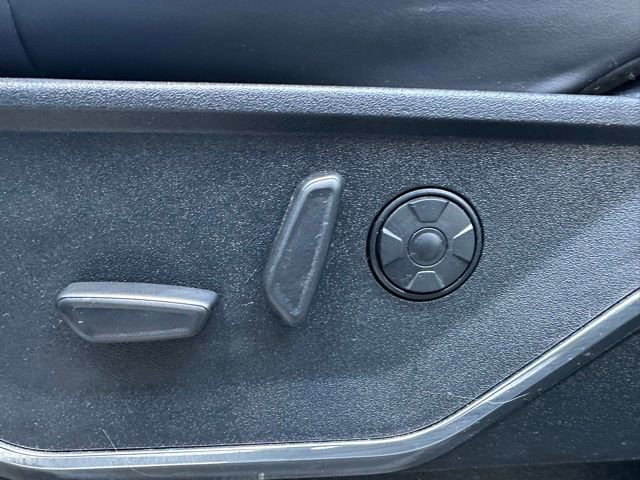 Certified 2025 Ford F250 Platinum image 34