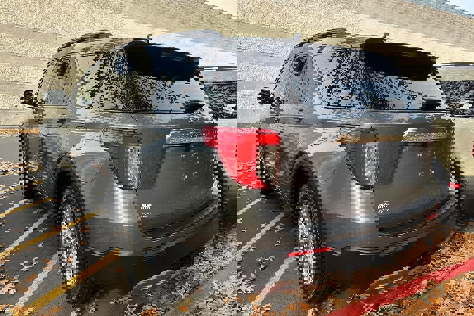 Certified 2023 Ford Explorer XLT w/ Equipment Group 202A video 3