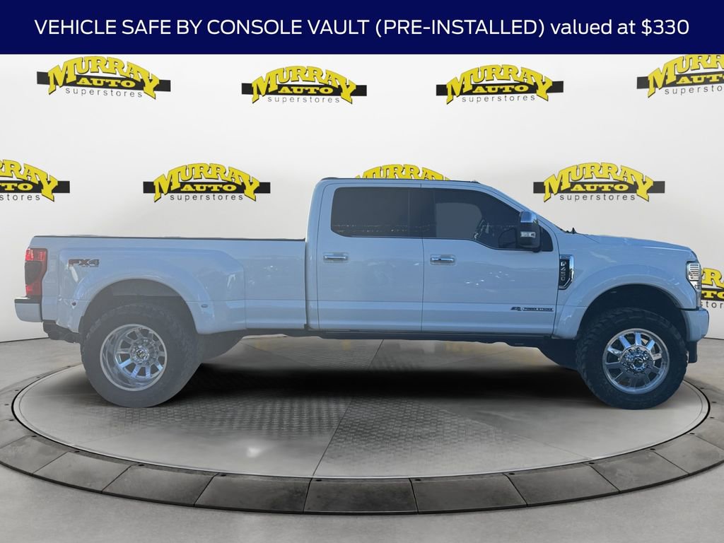Certified 2022 Ford F450 Platinum w/ FX4 Off-Road Package image 8