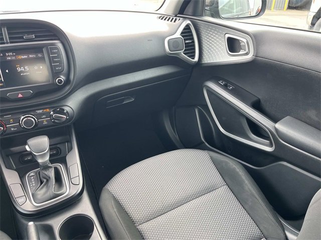Used 2024 Kia Soul LX w/ Option Group 015 image 14