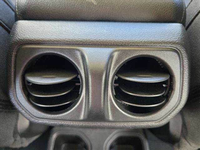 Used 2023 Jeep Wrangler Sport AWD/4WD image 14