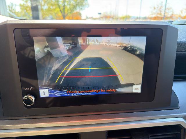 Used 2025 Toyota 4Runner SR5 AWD/4WD image 24