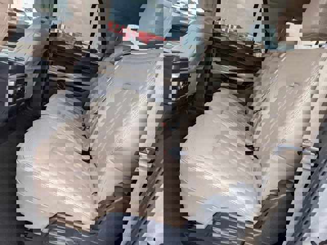 Certified 2024 Ford Expedition Max Limited image 27