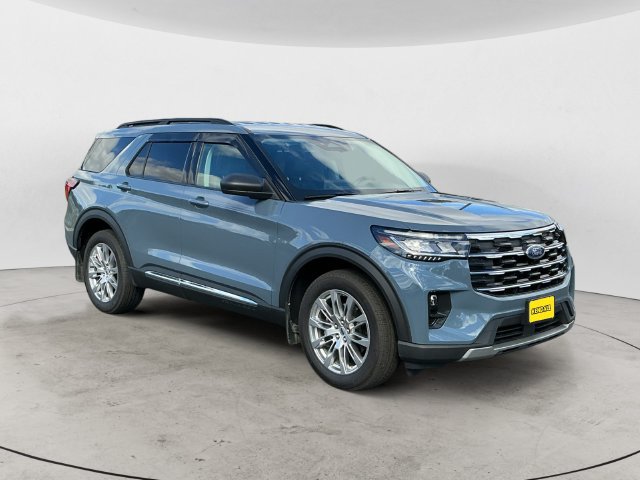 Certified 2025 Ford Explorer Active w/ Active Comfort Package AWD/4WD image 3